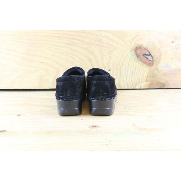 Klogs Naples Womens 6M Black Suede Gold Embroidered Clogs Mules - Picture 3 of 8